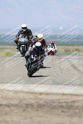 media/May-25-2025-Lets Ride (Sun) [[0ff033e448]]/B Group/1120am (Grapevine)/